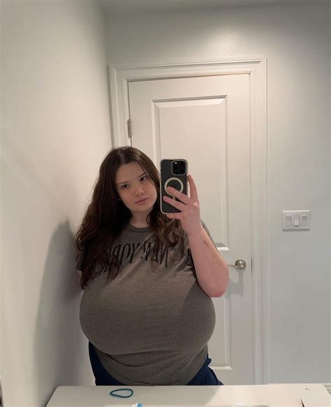 Itskaitiecali Shower Bigger Big Tits Porn Xhamster