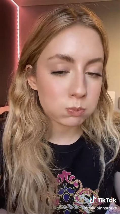 Ksew Meow Blows Cock And Swallows Sperm